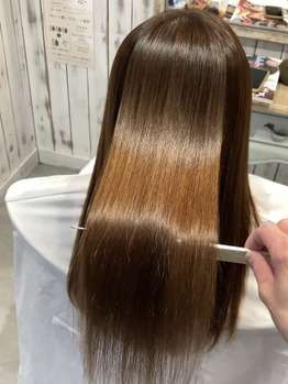 オススメの酸性縮毛矯正♪