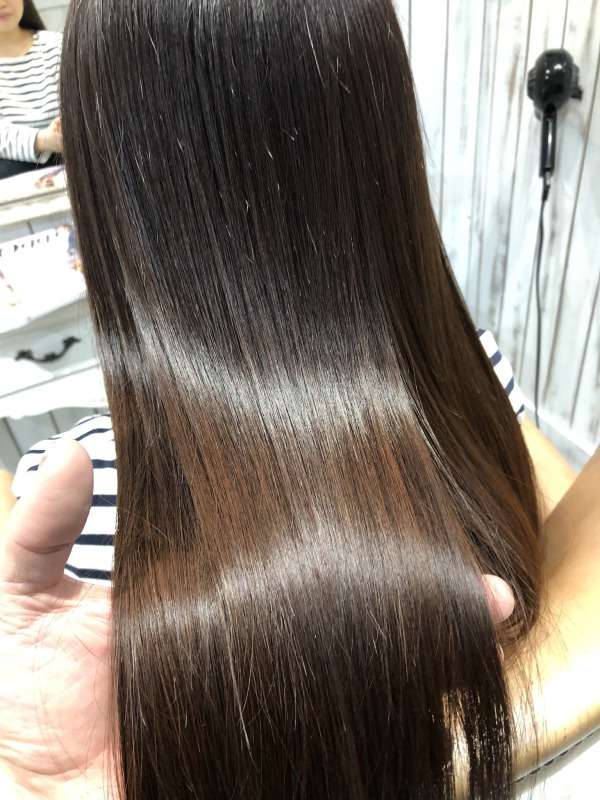 ダメージ毛にもおすすめの縮毛矯正